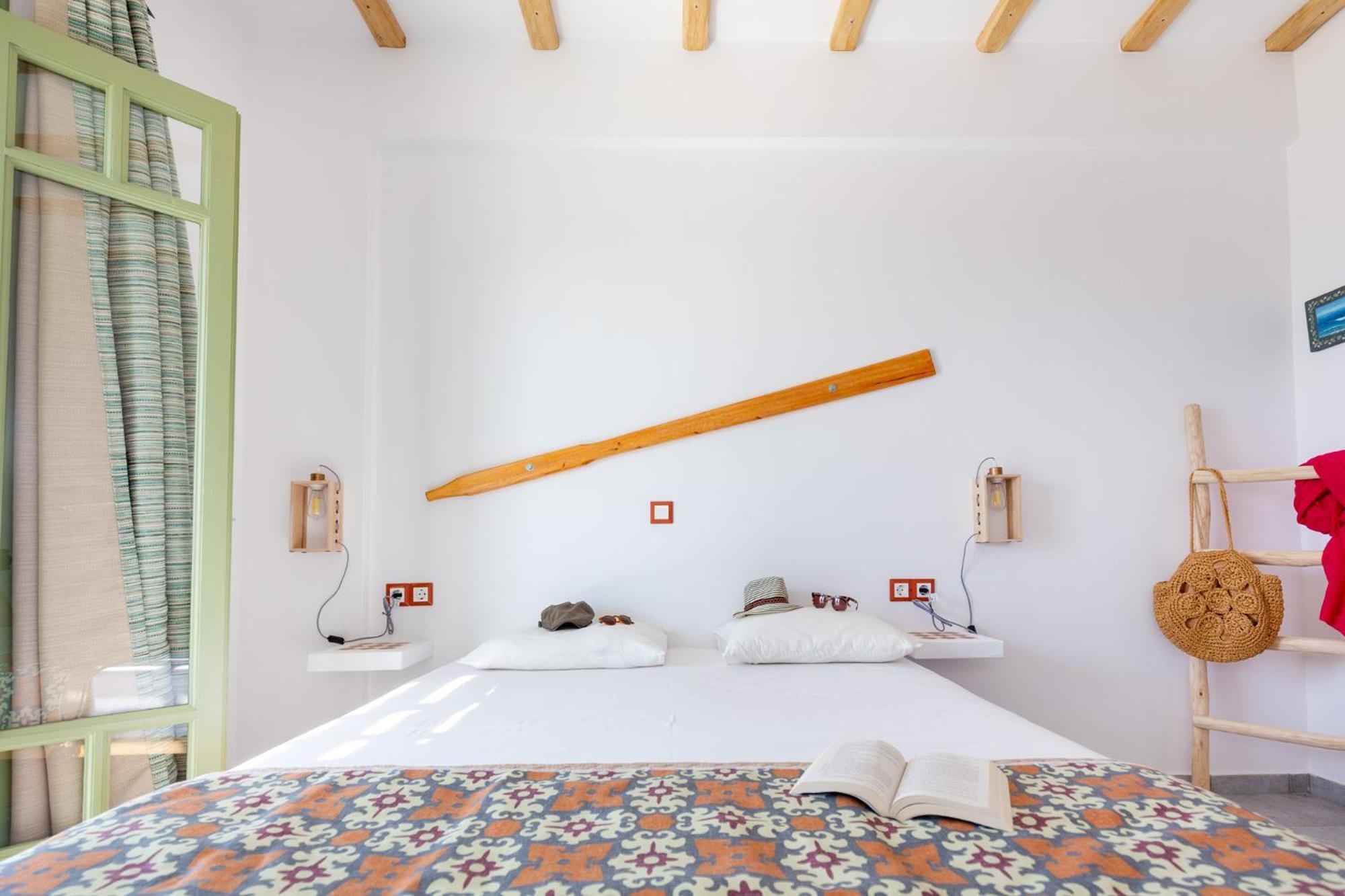 Ailouros Summer Hotel Schoinoussa Eksteriør bilde