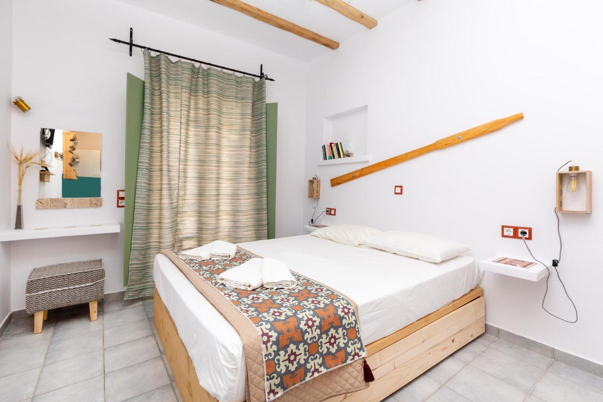 Ailouros Summer Hotel Schoinoussa Eksteriør bilde